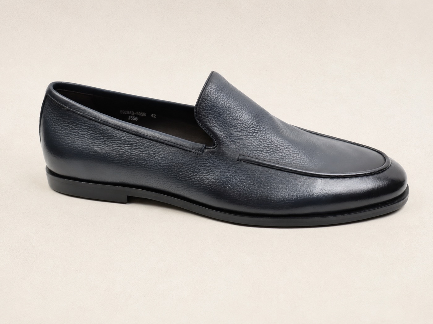 Grained Venetian Loafer product reference